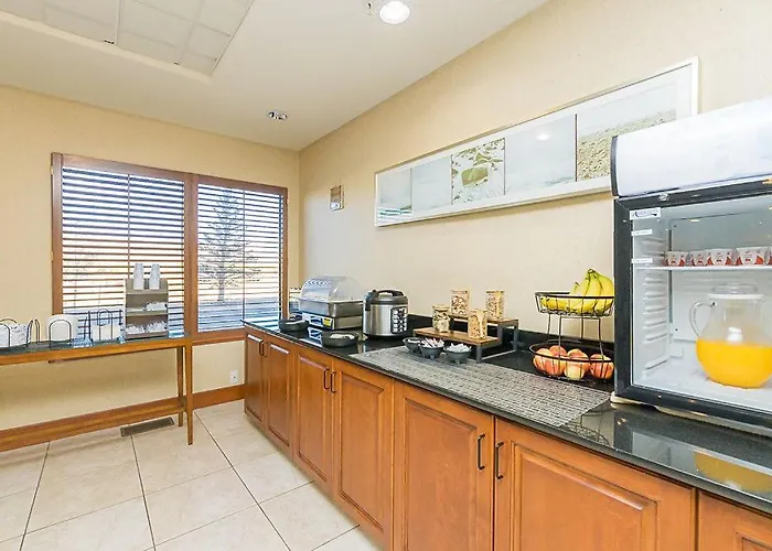 Sweetwater - - River Hotel