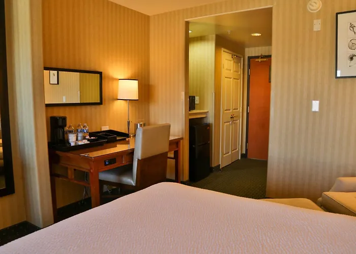 Sweetwater - - River Hotel