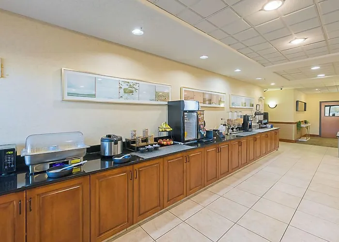 Hotel Sweetwater - - River 3*