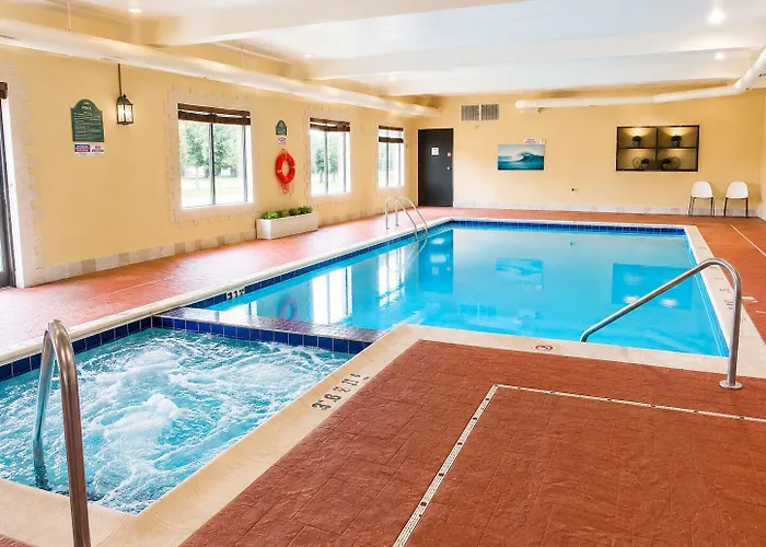 Hotel Sweetwater - - River Rock Springs